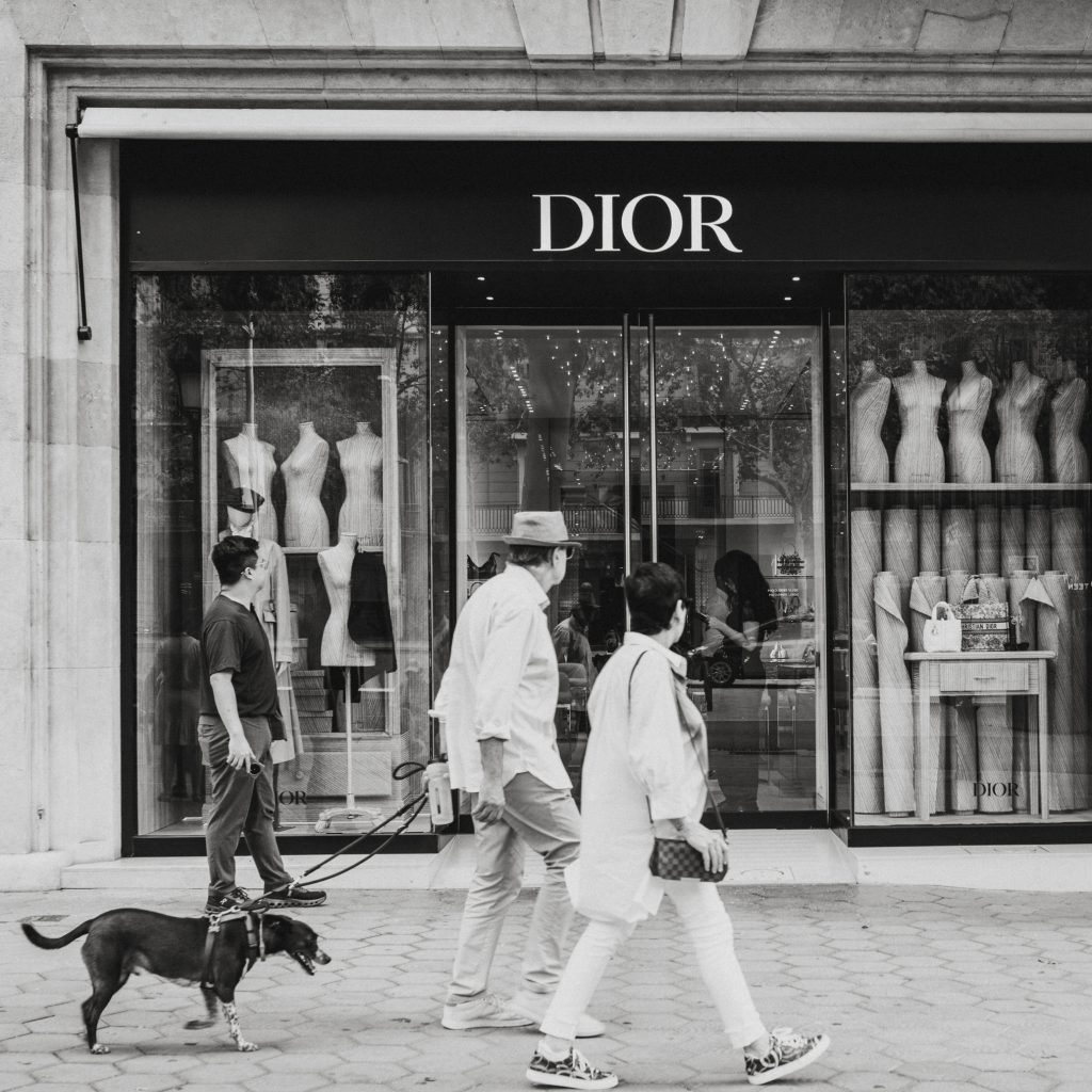 Frente a Dior 40x40