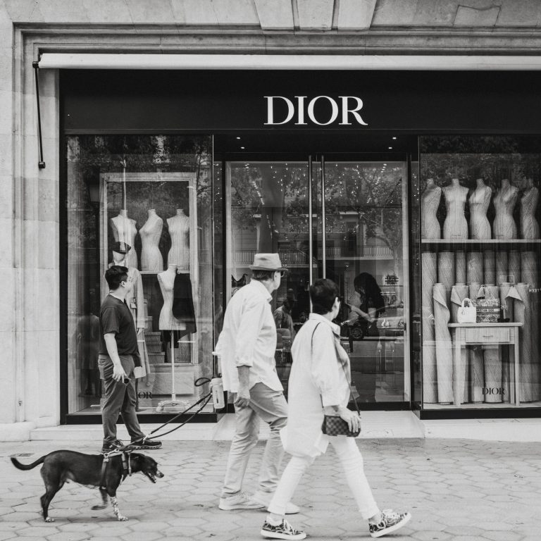 Frente a Dior 15x15